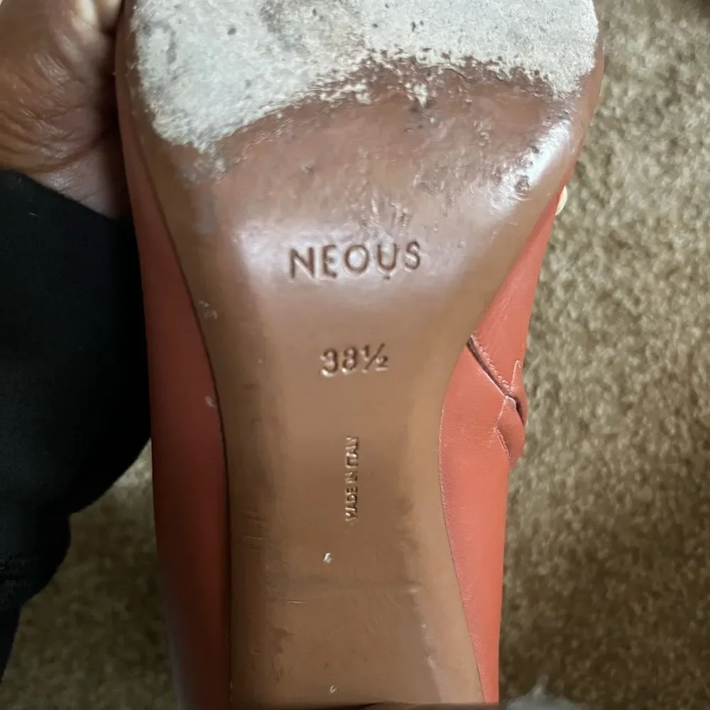 NEOUS Tan Clowesia Leather Ankle Boots - Size 38.5